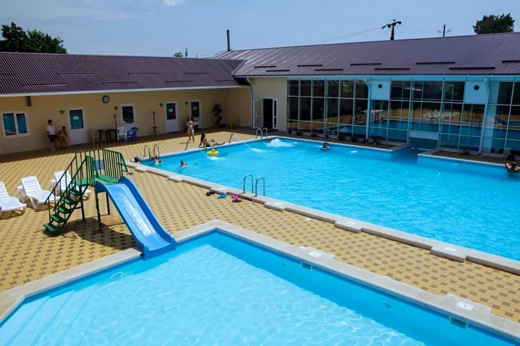 Термальные источники Мостовской Изумруд